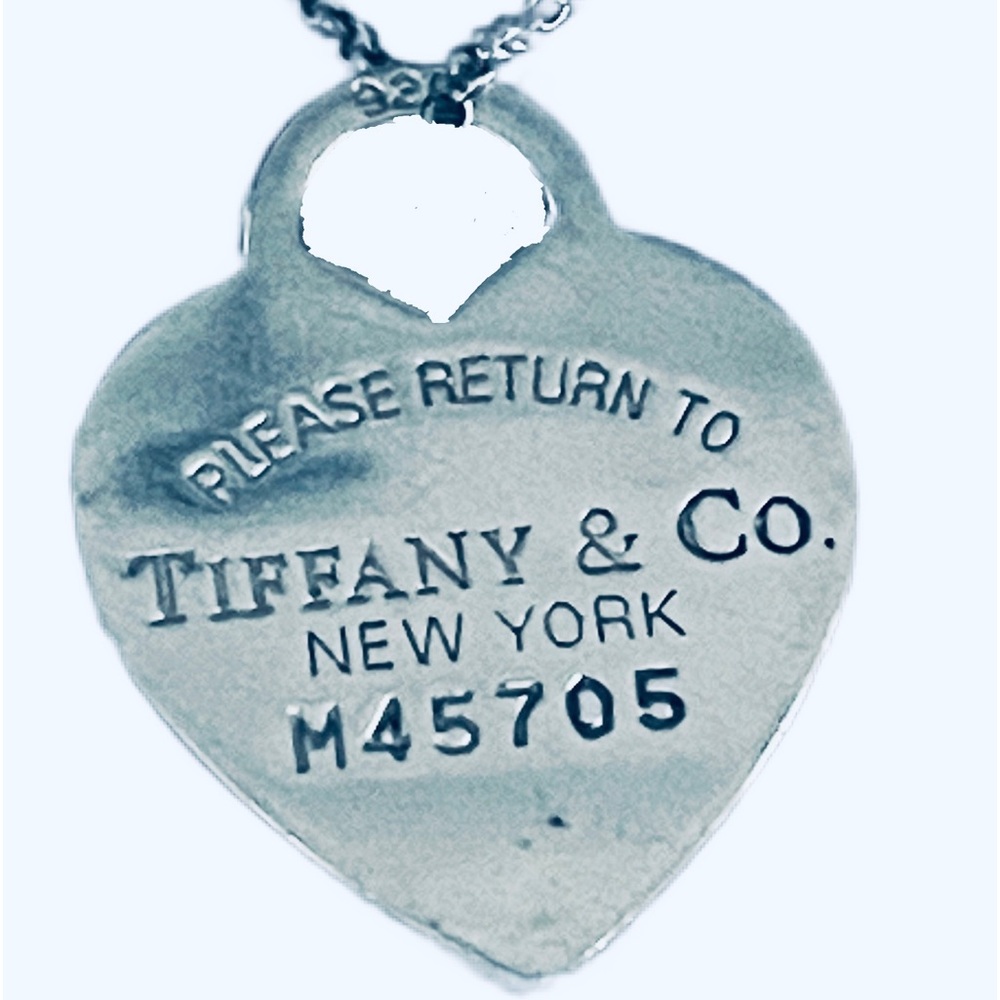 Tiffany and Co. Vintage Please return to Tiffany & co. XL Heart pendant necklace